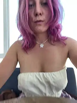 Puzdosia stripchat live cam model