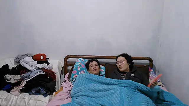 luxandracon23 stripchat live cam model