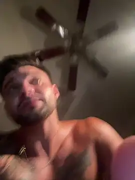 LegendaryLukeFilmCo stripchat live cam model