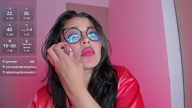 LuisaGranados stripchat live cam model