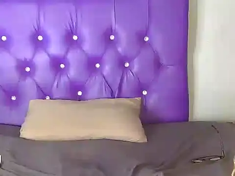 EbonyFuckAddict stripchat live cam model