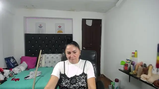 mature_bigboobs10 stripchat live cam model