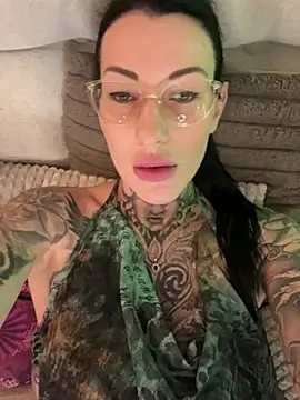 MeganWitch stripchat live cam model