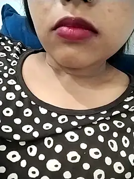 Sexy_Divya__ stripchat live cam model