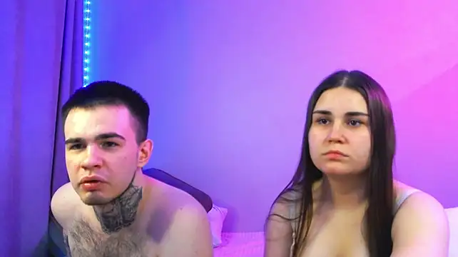 LucyMuur stripchat live cam model