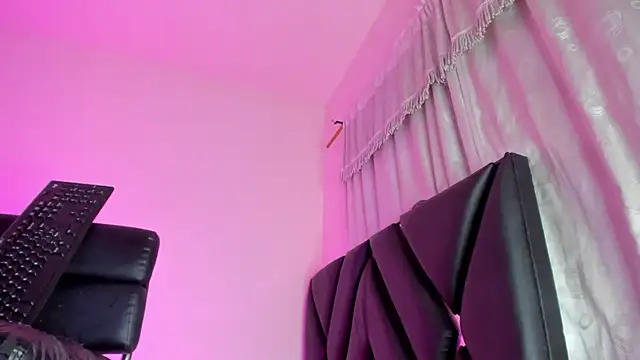stephany_doll_ stripchat live cam model