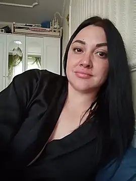 Elsie-Nora stripchat live cam model