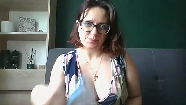 sensual_paris stripchat live cam model