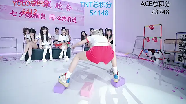 zhumeng0718 stripchat live cam model