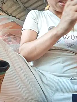 Ngph stripchat live cam model