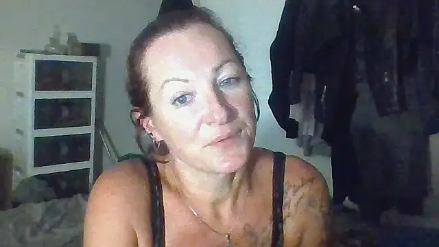 Dicksee_Left stripchat live cam model