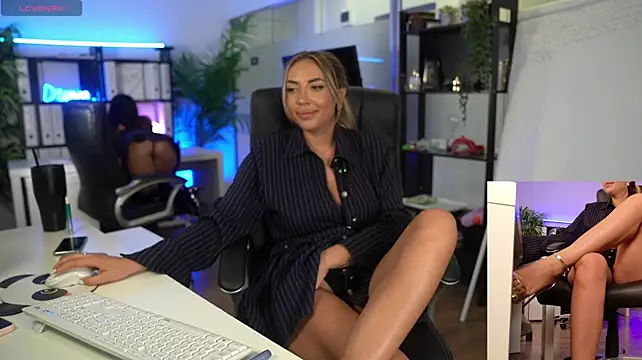 BabesGoWild stripchat live cam model