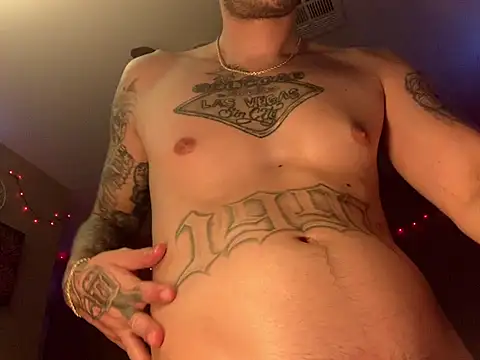JuicyJoshy stripchat live cam model