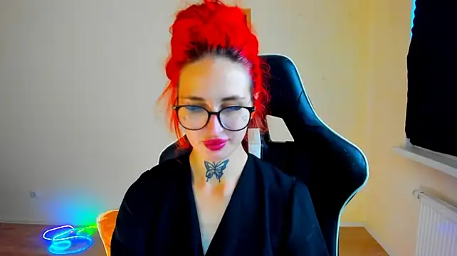 your_tora stripchat live cam model