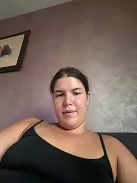 BettyyBlue stripchat live cam model