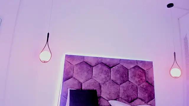 Krystal_cambell1 stripchat live cam model