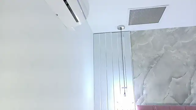LunaRose18 stripchat live cam model