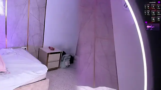 CoriHans stripchat live cam model