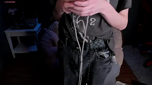 SkinnyWinx stripchat live cam model