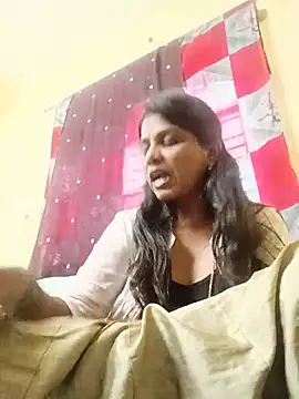 ashwini805057 stripchat live cam model