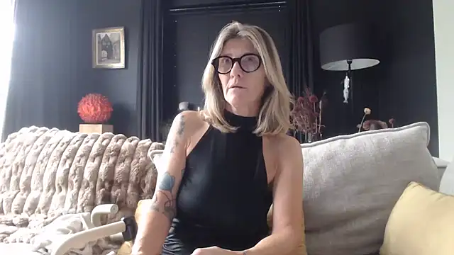godinflower stripchat live cam model