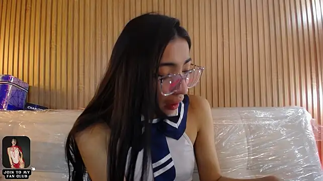Violett1126 stripchat live cam model