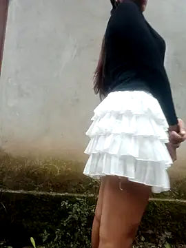 Elena_Mia stripchat live cam model