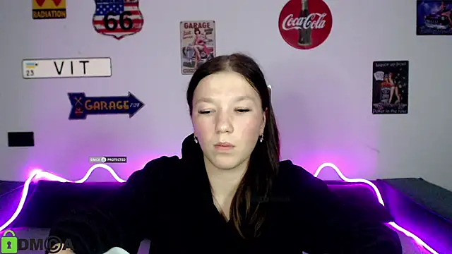 StarlightWish stripchat live cam model