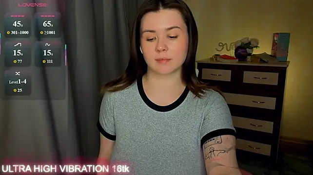 cutie_mili stripchat live cam model