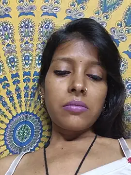 Gud_girl_Nilu stripchat live cam model