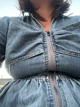 wagoudan stripchat live cam model