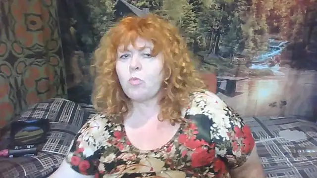 RoseRed69 stripchat live cam model