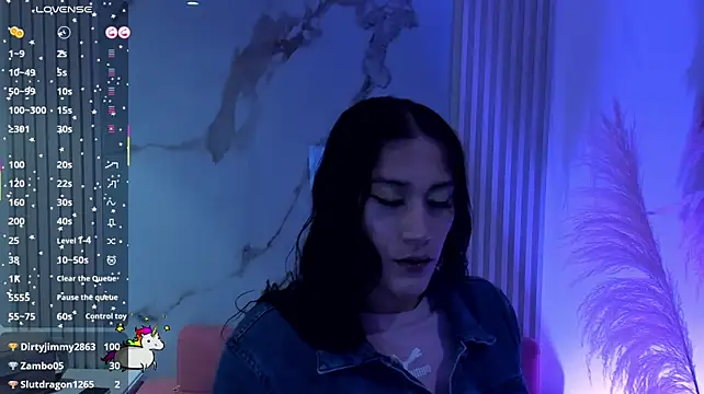 CamilaHarperr_ stripchat live cam model