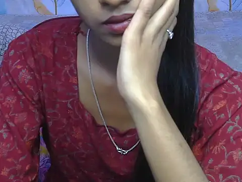 Yours-ira stripchat live cam model