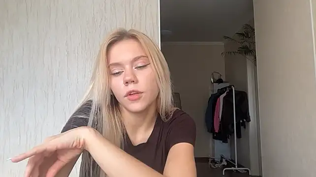 Glamorforyou stripchat live cam model