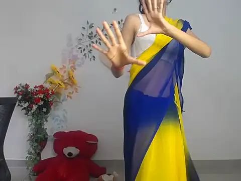 shy_jhanvi_ stripchat live cam model