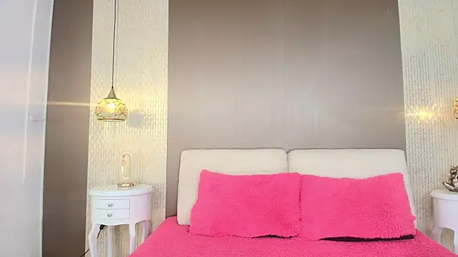 DannaDooll99 stripchat live cam model