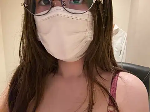 miniminimo_o stripchat live cam model