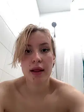 Sweet_white_chocolate stripchat live cam model