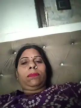 Soniya_Roy stripchat live cam model