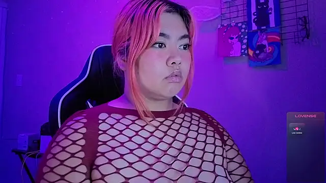 kuromixx444 stripchat live cam model