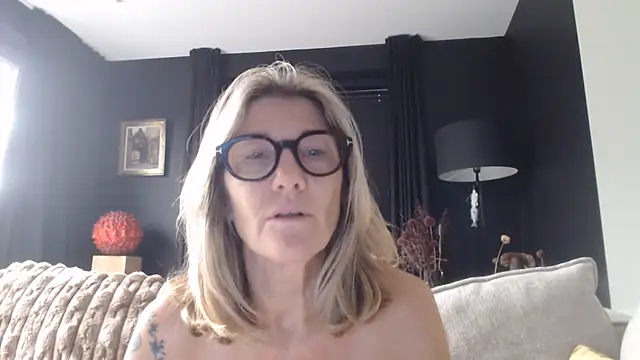 godinflower stripchat live cam model