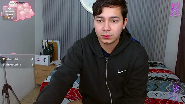 Julian_Smith21 stripchat live cam model
