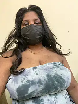 Shalu_naughty69 stripchat live cam model