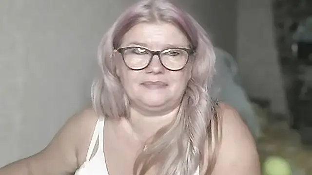 Diana_49 stripchat live cam model
