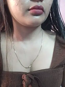 Wild-janvi stripchat live cam model