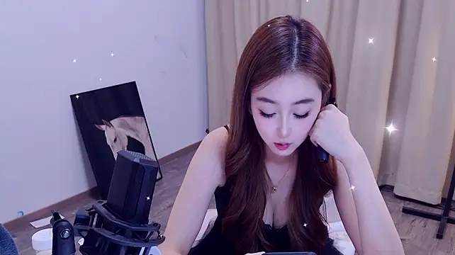 Pretty--01 stripchat live cam model