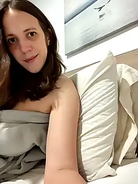 lauflor stripchat live cam model
