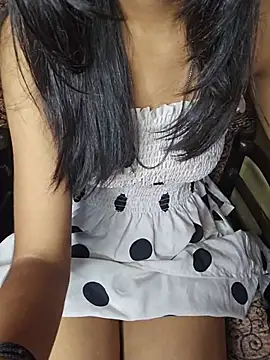 Lusty-Dishuu stripchat live cam model