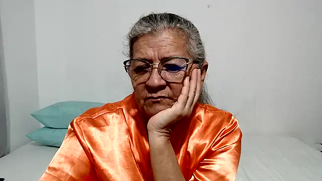 candy_mature_ stripchat live cam model